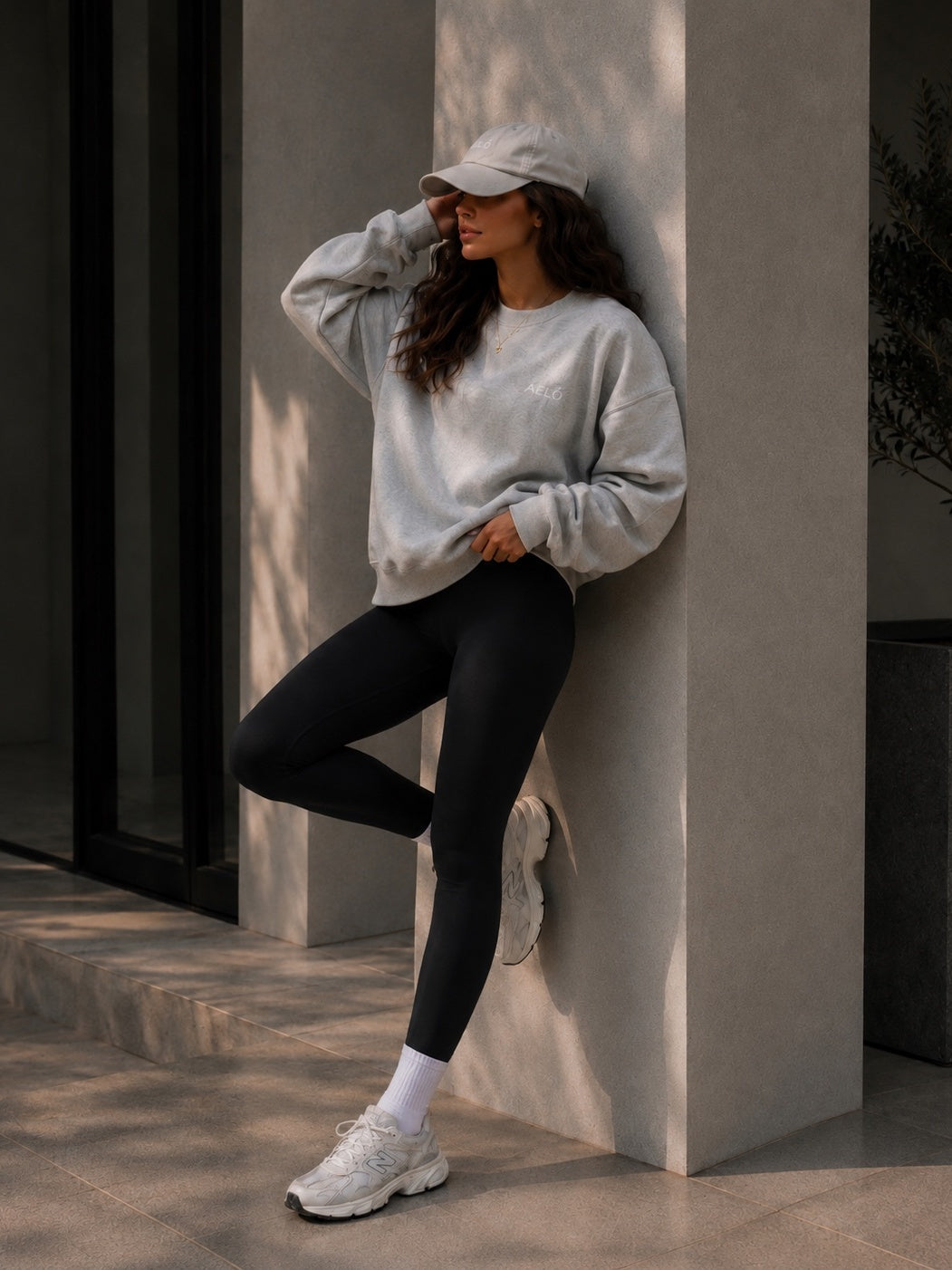 AELŌ Essential Pullover