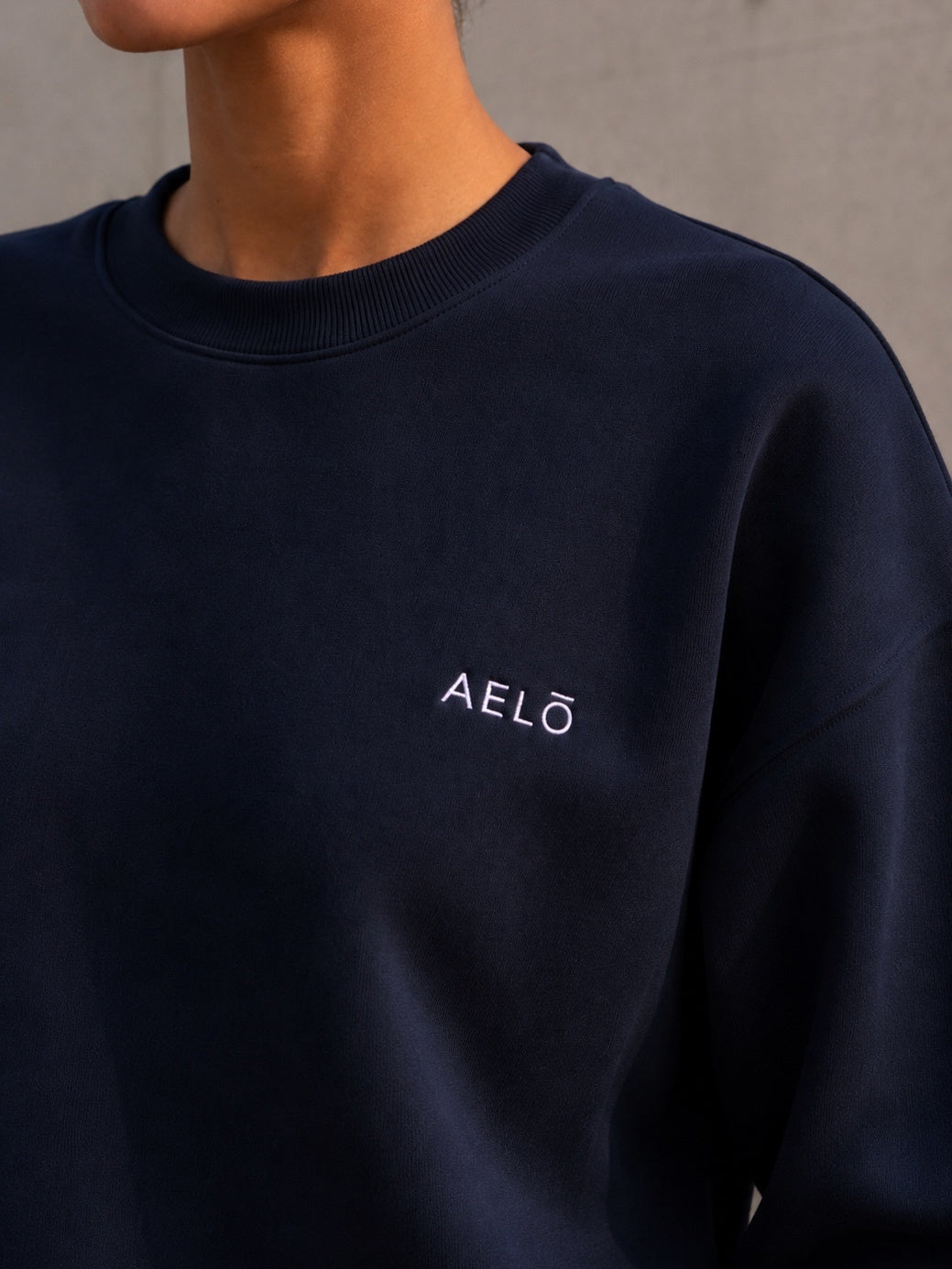 AELŌ Essential Pullover