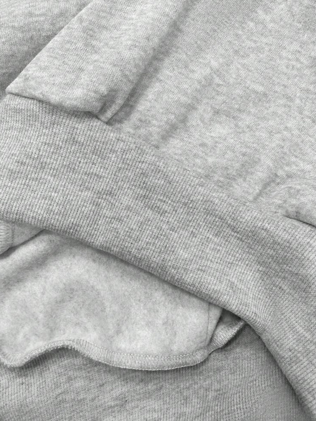 AELŌ Essential Pullover