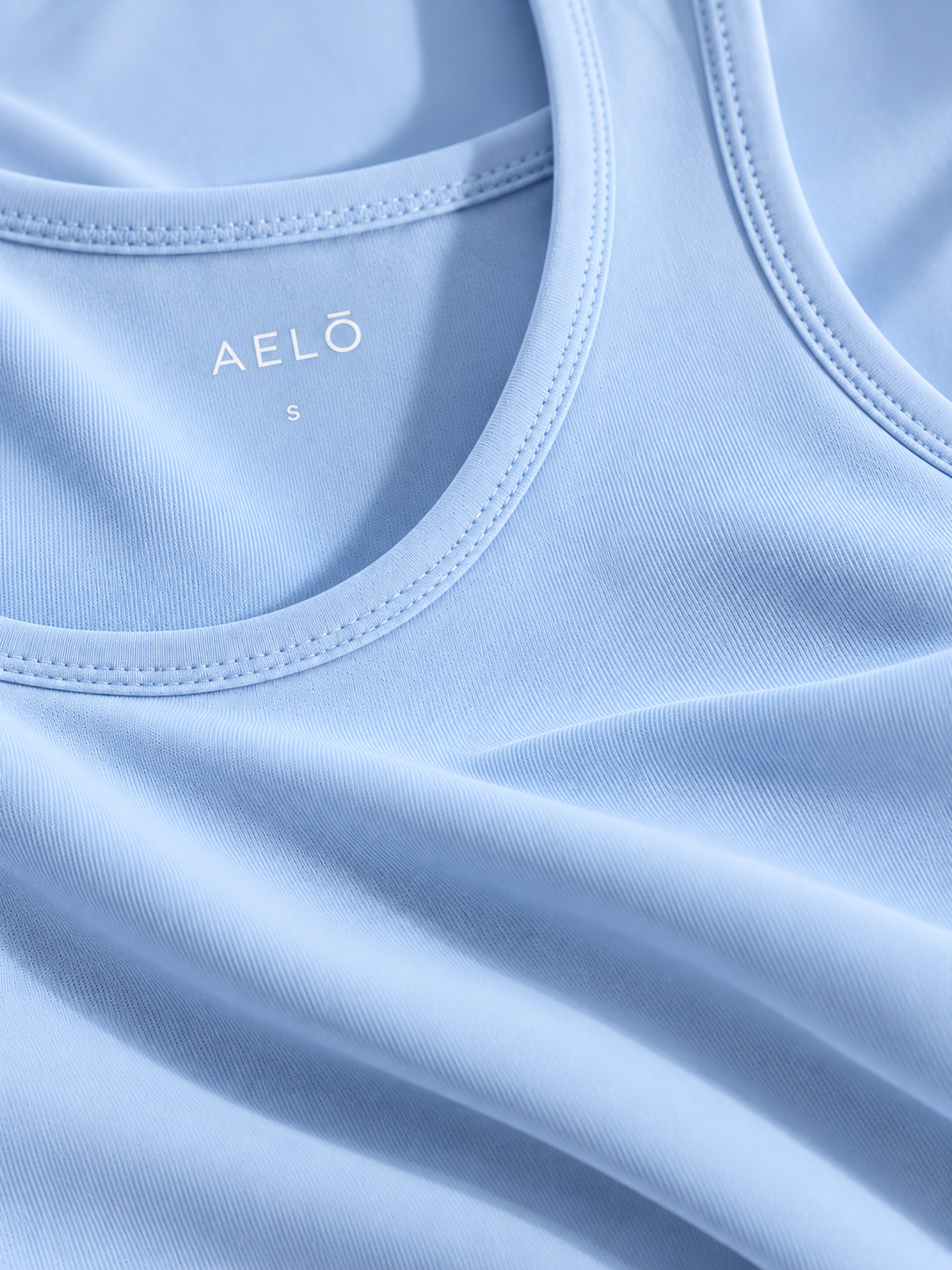 AELŌ Essential Tank