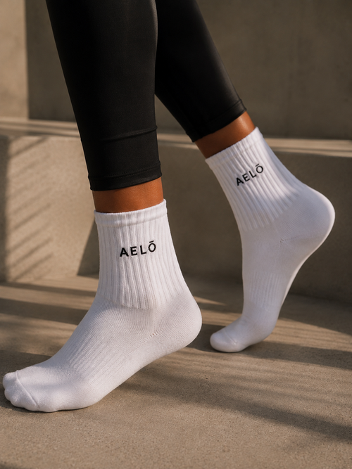 AELŌ Essential Crew Socks